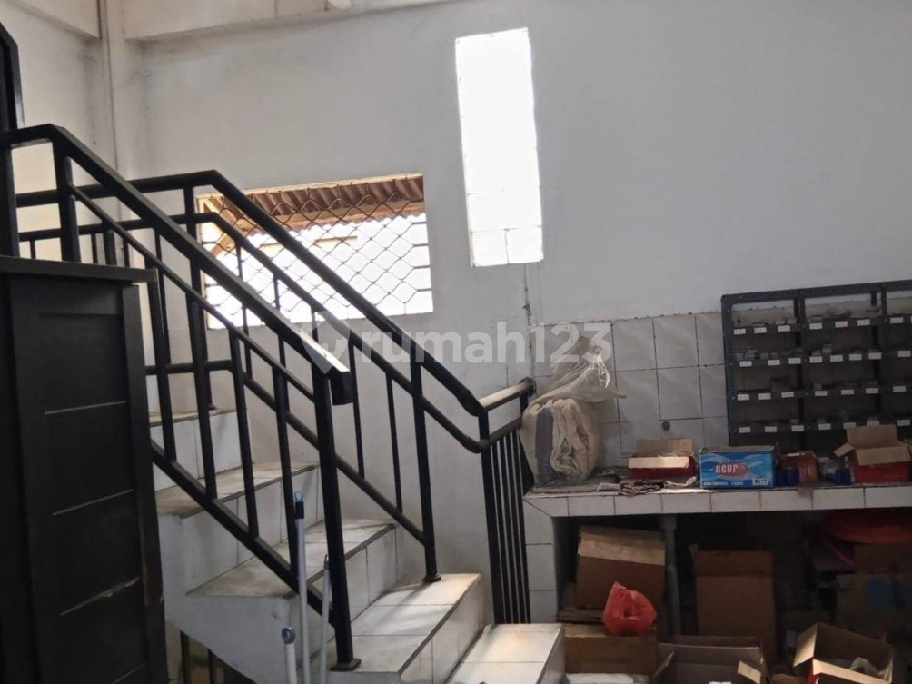 2.5 Floor Commercial Space Near JORR 2 Toll