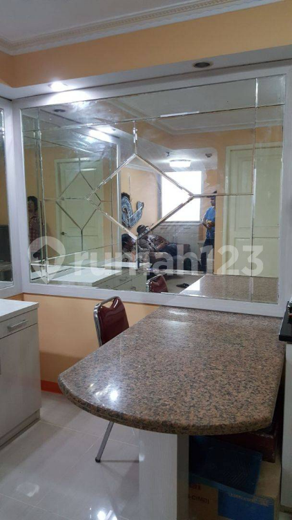 Furnished 2-Bedroom Apartment with Air Conditioning