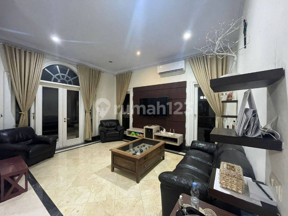 Luxurious 5-Bedroom Villa with Pool in BSD