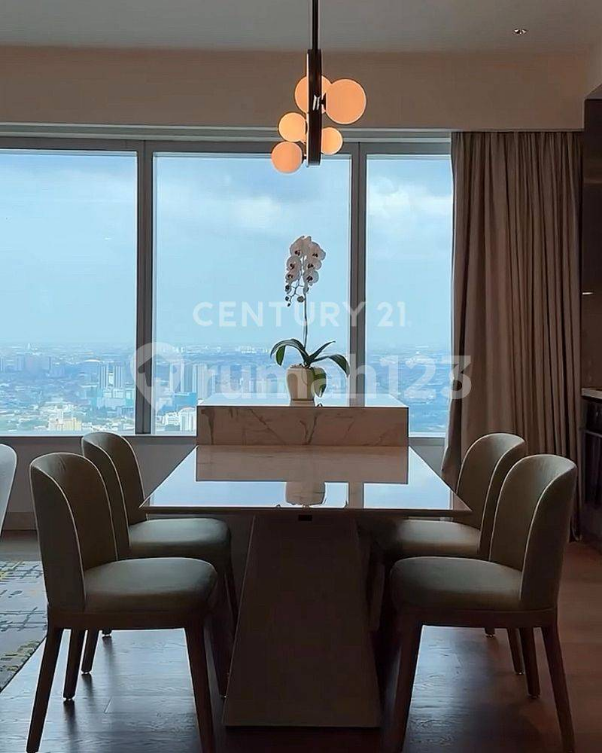 Luxury Furnished Apartment with Pool and City Views