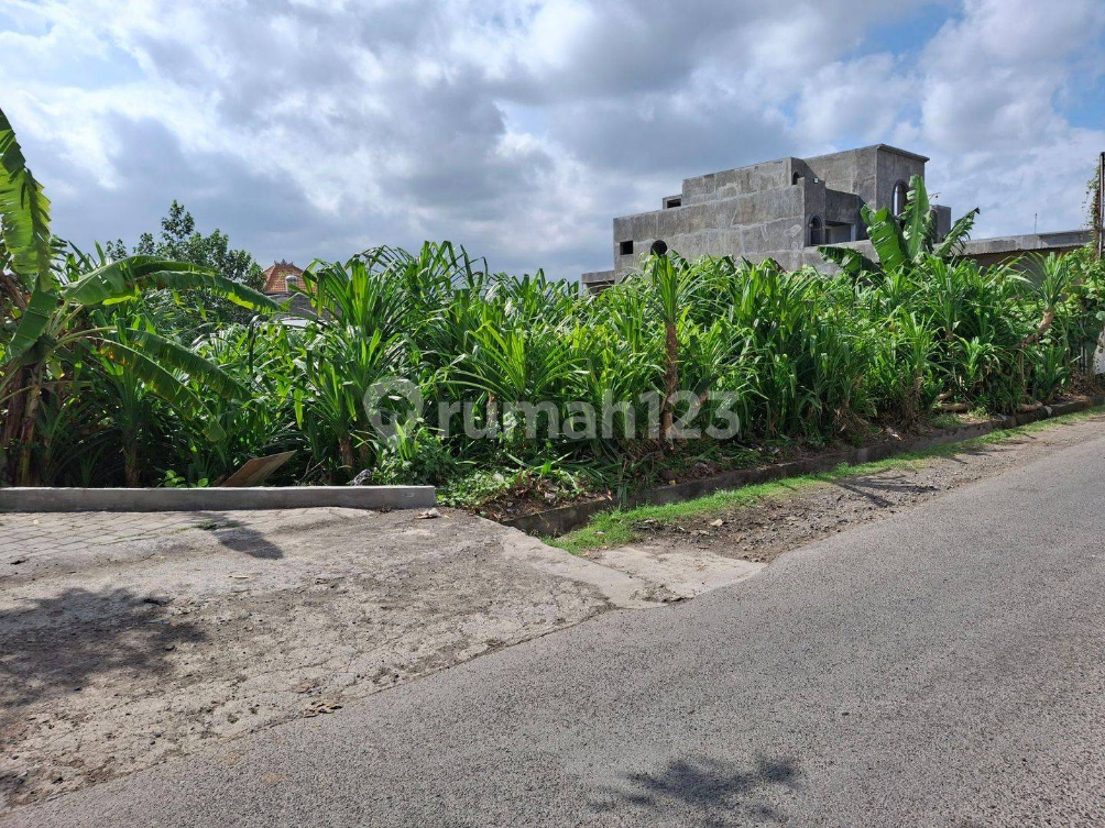 Land for Villa in Tourist Area