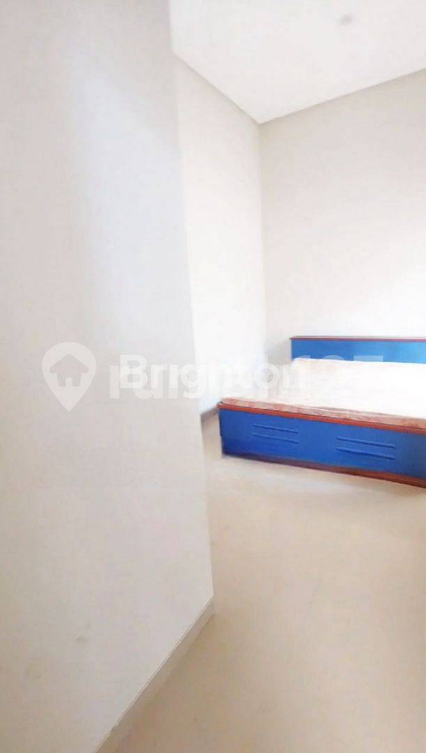Semi-furnished House with Mountain Views