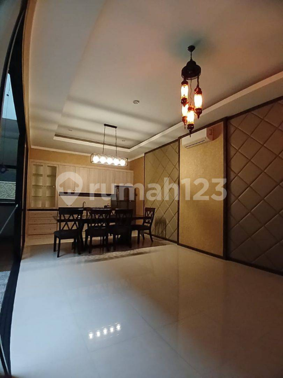 Semi-furnished House with Modern Kitchen and Balcony