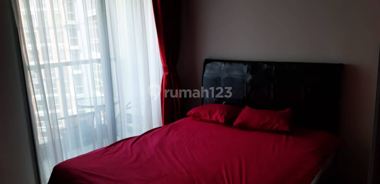 Furnished Studio Apartment at Gold Coast