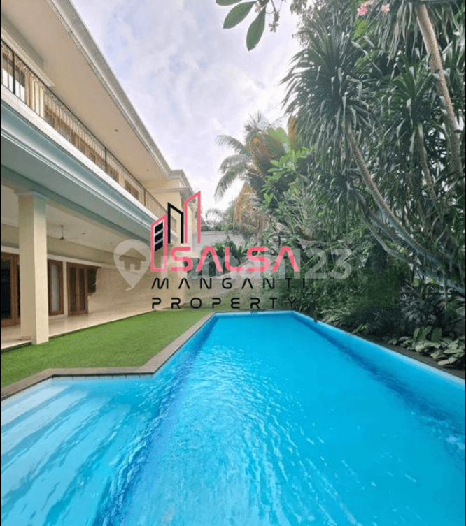 Luxurious 5-Bedroom House with Pool in Kemang