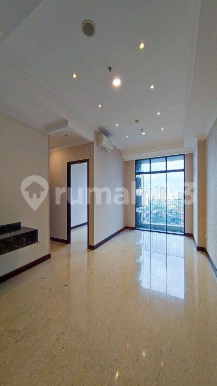 Modern 3BR Apartment with City Views