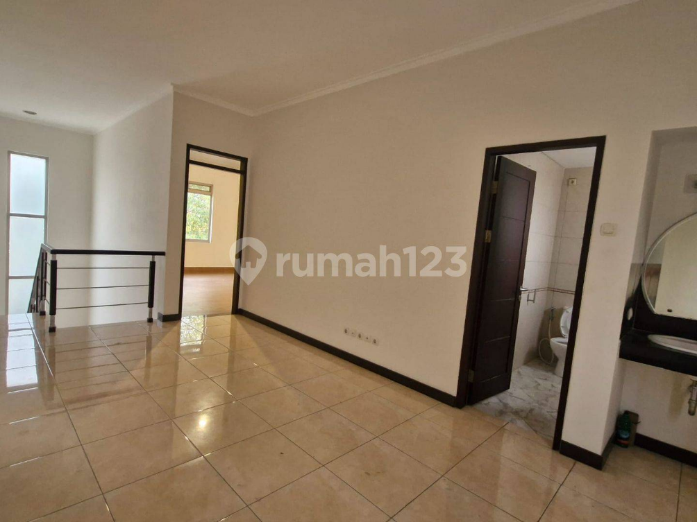 Spacious 4-Bedroom House in Kota Baru Parahyangan