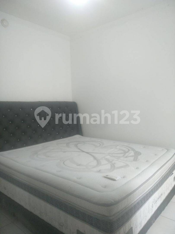 Modern 2-Bed Apartment Near Central Park Mall
