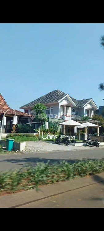 Modern Residential Complex with Complete Facilities