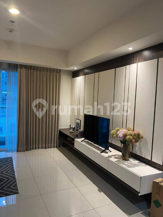 Furnished 2-Bedroom Apartment with Modern Interior