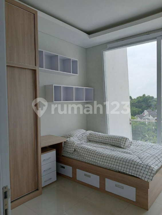 Minimalist 3-Bedroom House with Carport in Padasuka