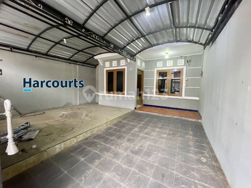 Modern 2-Bedroom House Near The Park Mall