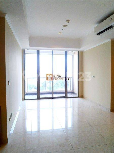 Luxurious 3-Bedroom Condo Near Taman Anggrek Mall