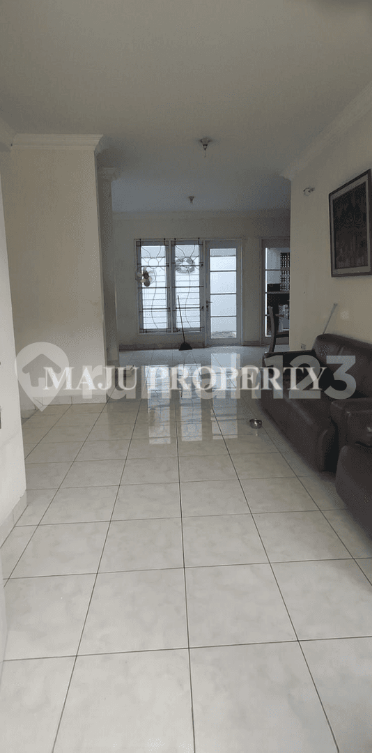 Modern Townhouse in Legenda Wisata Cibubur