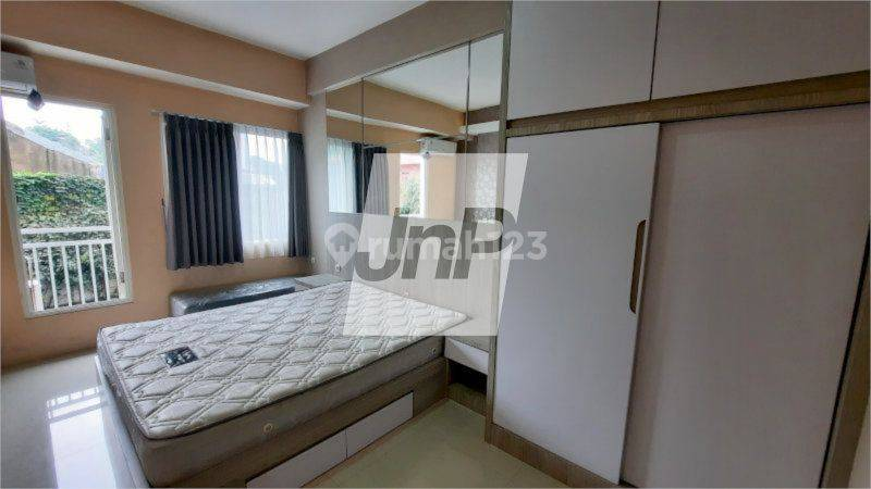 Furnished Studio Apartment with Pool View