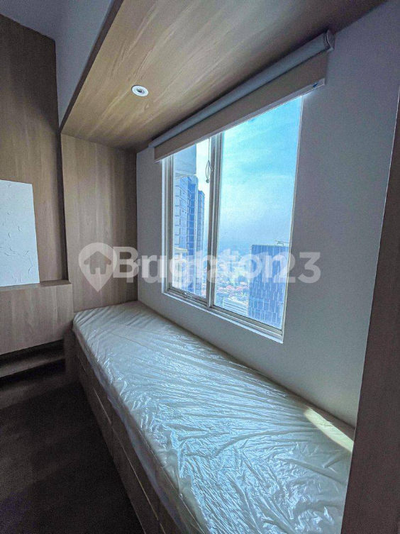 Designer 1BR Apartment with Gym and Pool