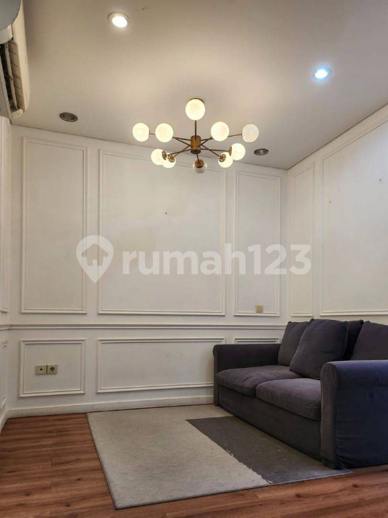 Modern 3-Bedroom Townhouse in South Jakarta Cilandak