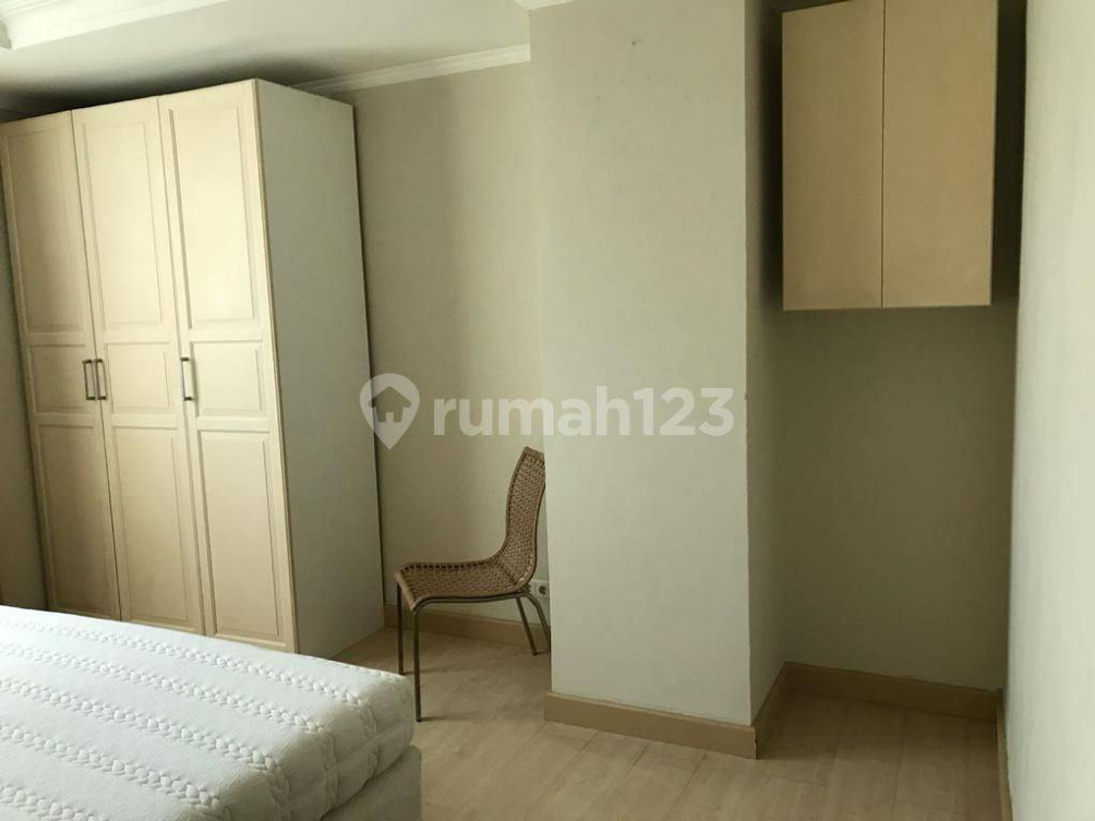 Modern Apartment with Amenities in Jakarta