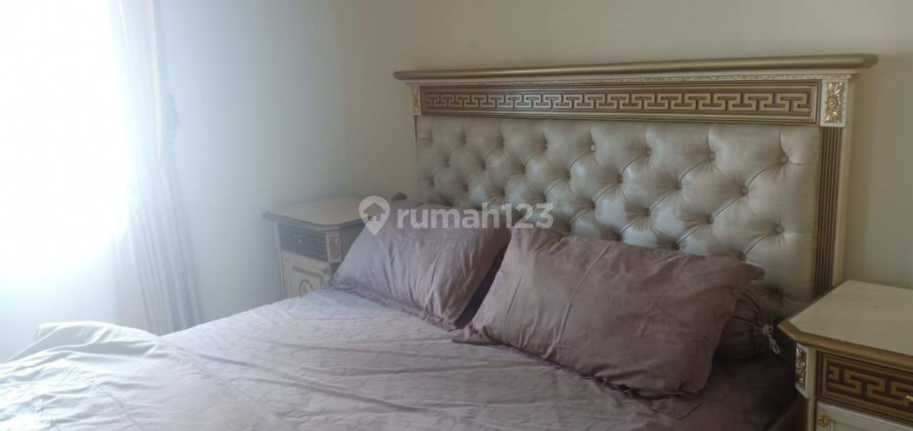 Furnished 2-Bedroom Apartment with City View