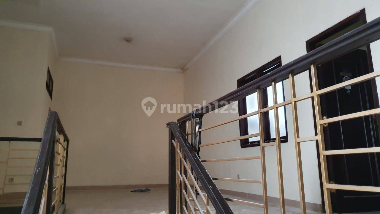 Modern Two-Story House Near Ciputra Mall