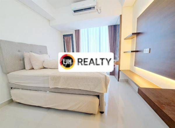 Furnished Studio Apartment with Sea View in Batam