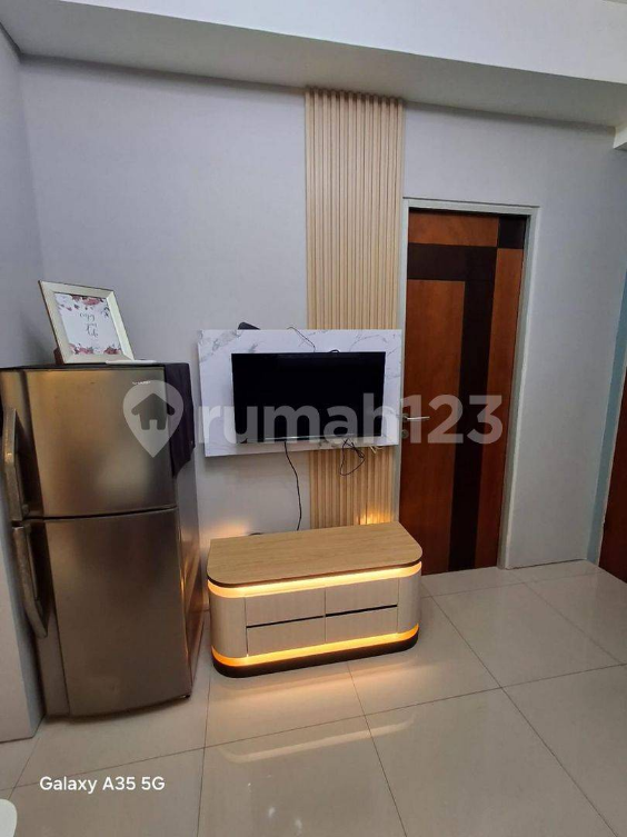 Furnished 2-Bedroom Apartment with City View