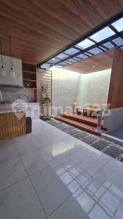 Modern Furnished 3-Bedroom House with Garden