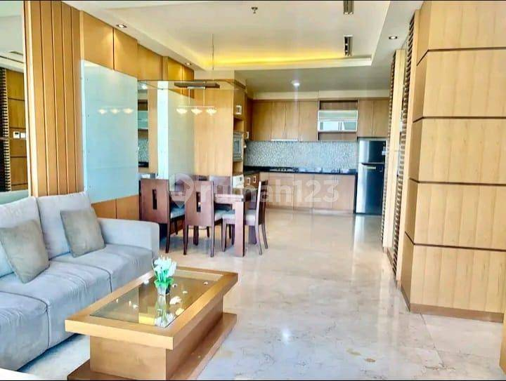 Luxurious 2-Bedroom Furnished Apartment with City View