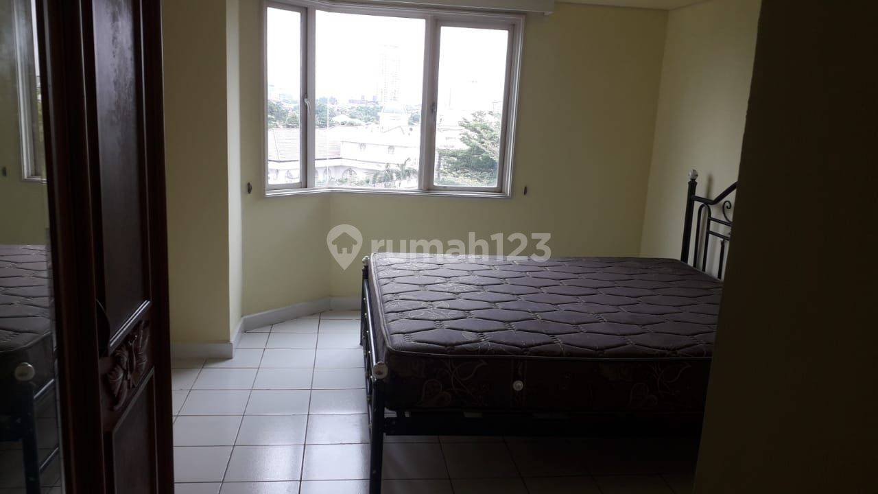 Furnished 3-Bedroom Apartment Near CBD Puri Indah