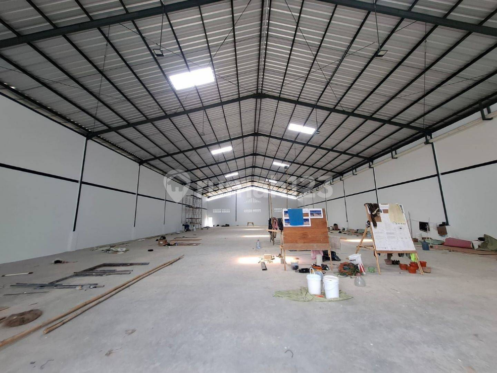 New Industrial Warehouse with 40ft Container Access