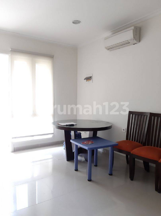 Modern Semi-Furnished Townhouse in Gading Serpong