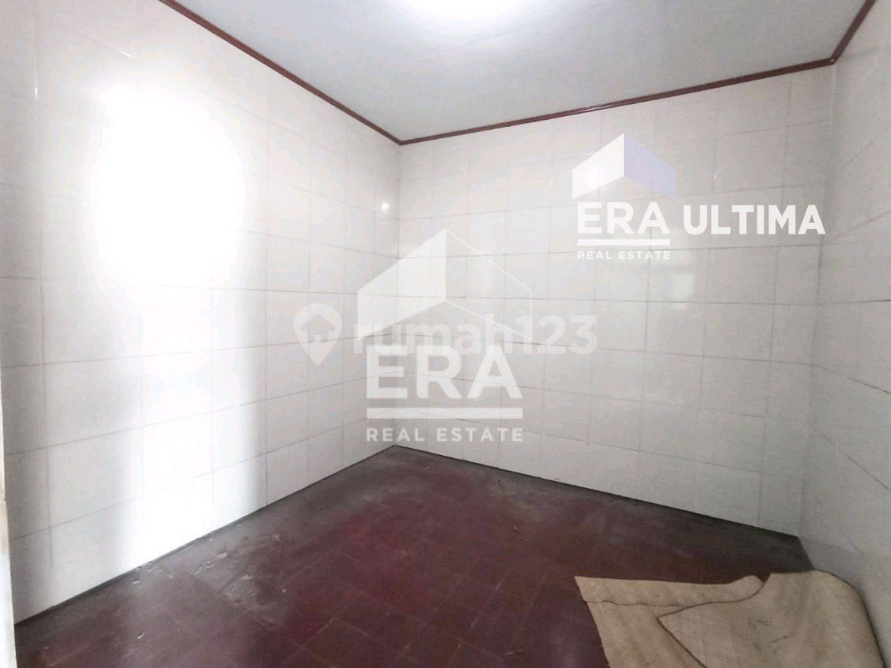 Strategic Shop House for Business in Cibadak
