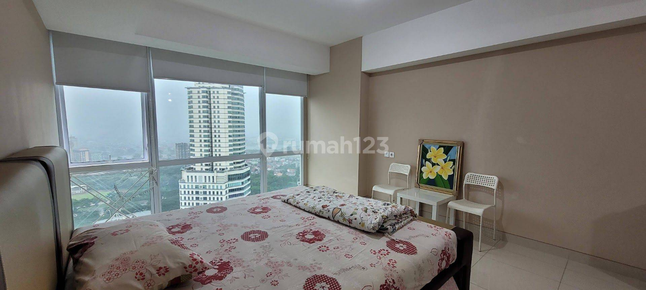 Modern Studio Apartment Near UPH Campus