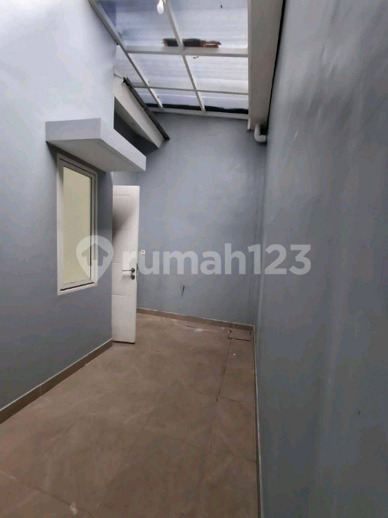 Renovated 2-Bedroom House Near Cisauk Station