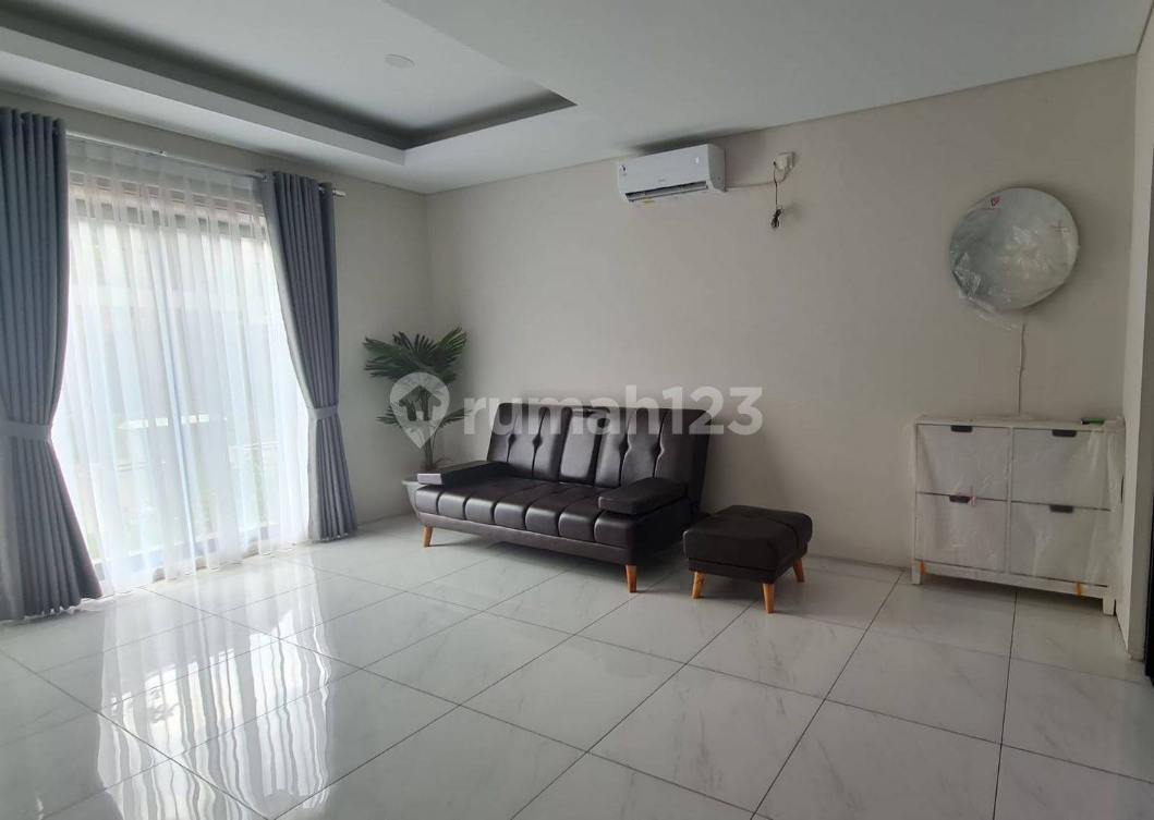 Modern Furnished 3-Bedroom House with Garden