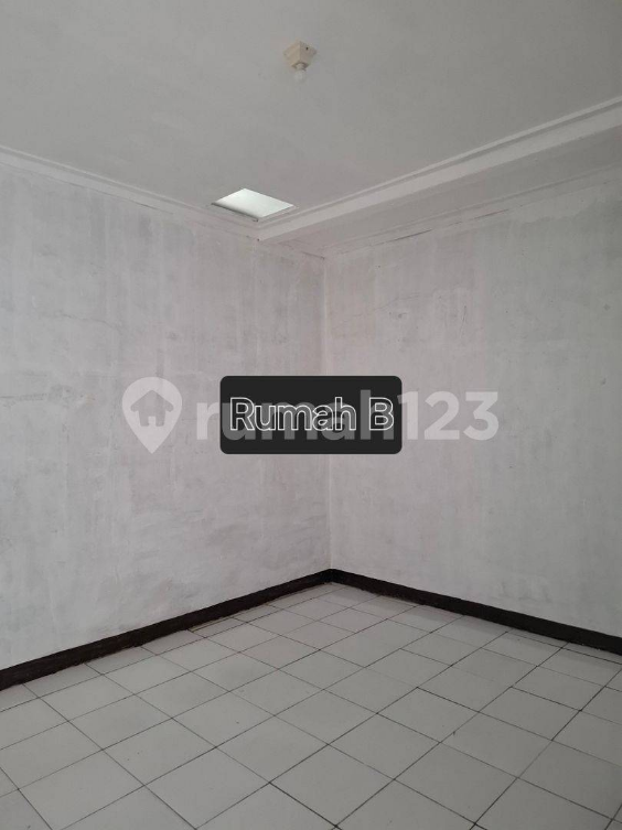 Renovated 3-Bedroom House with Carport in Bandung