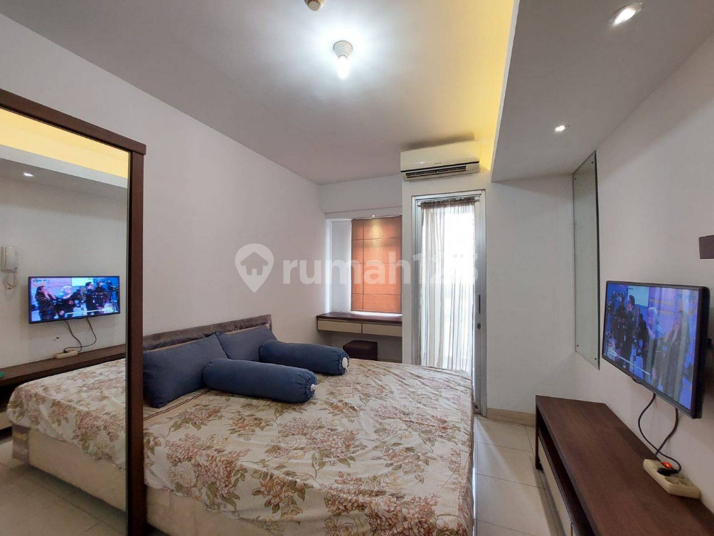 Modern Studio Apartment Near Baywalk Mall