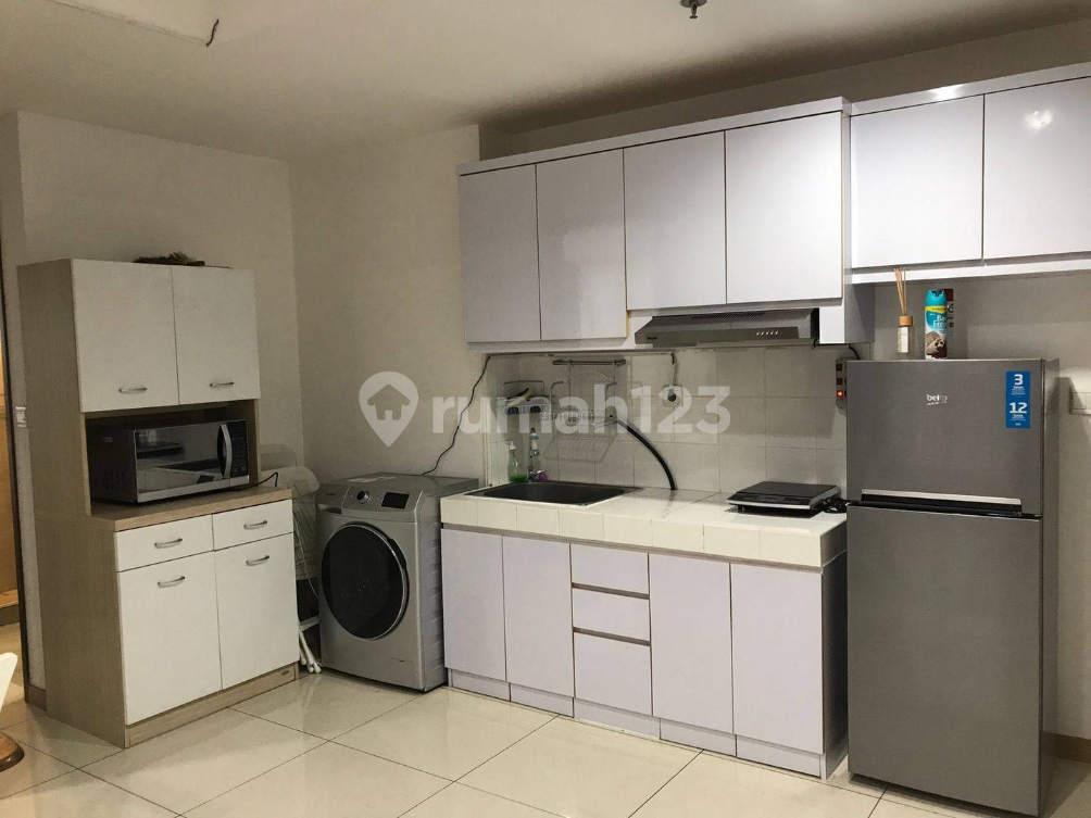 Furnished 2BR Apartment with Golf View