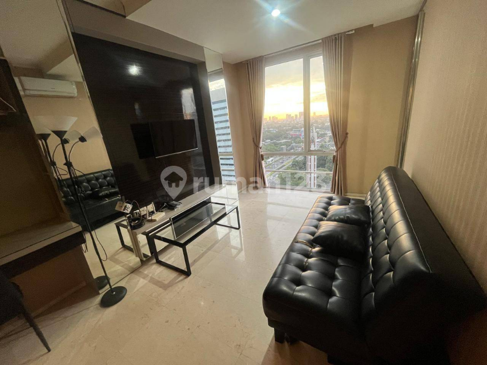 Modern 2BR Furnished Apartment with City Views