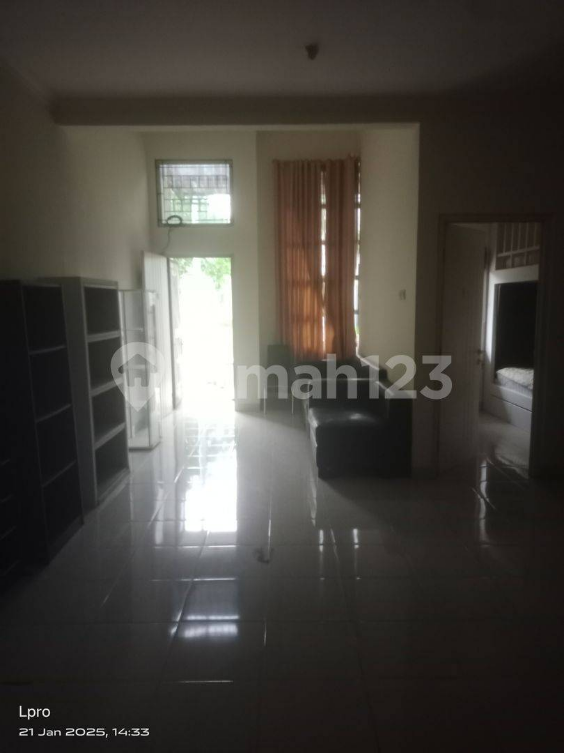 2 Bedroom House with Garden