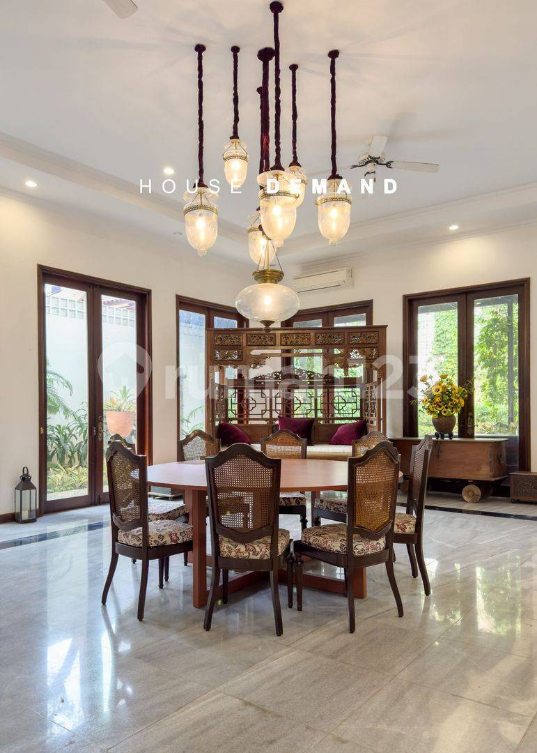 Luxurious Menteng House with Pool and City Views