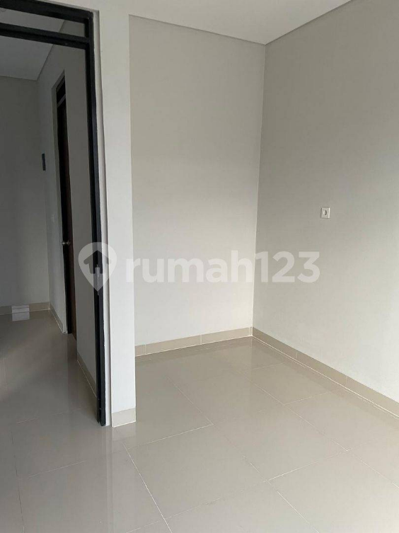 New Minimalist Modern House at Grand Sharon Residence, Soekarno Hatta