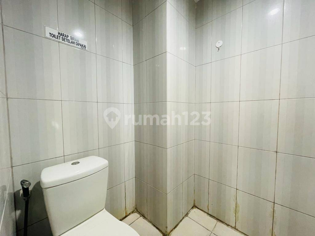 High Floor Studio Apartment with City View