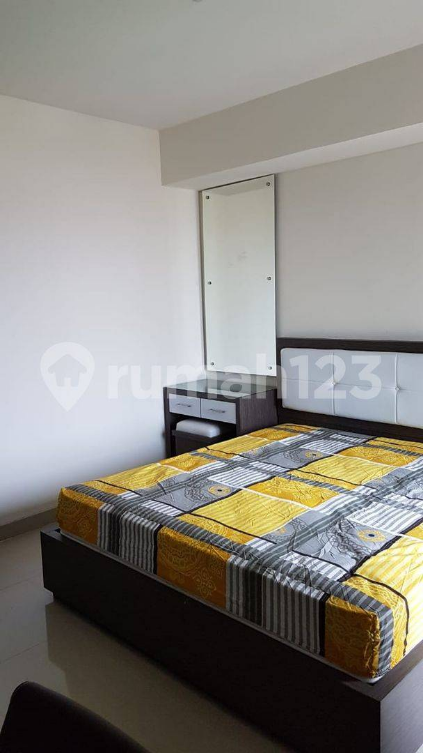 Furnished Studio Apartment Near Sumarecon Mall
