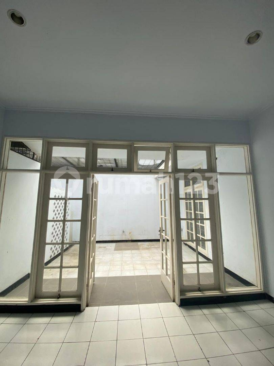 Spacious Family House Near TB Simatupang Business Center