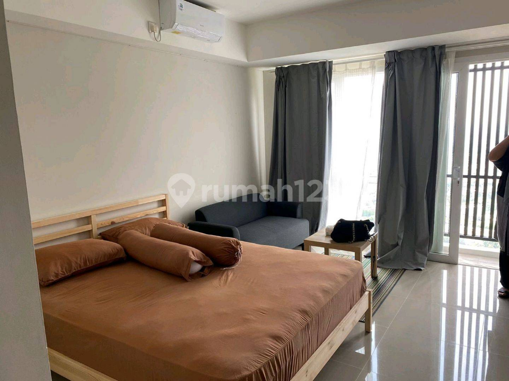 Modern Studio Apartment Near Bintaro Mall