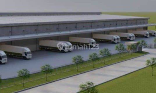 Large Industrial Warehouse with Loading Docks in Cikarang