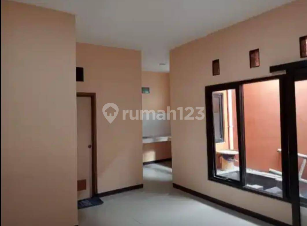 Modern 3-bedroom house with carport