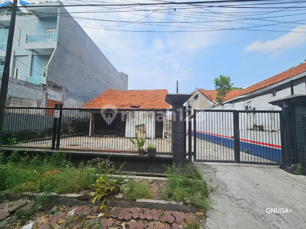 Large Workshop Space with Truck Access