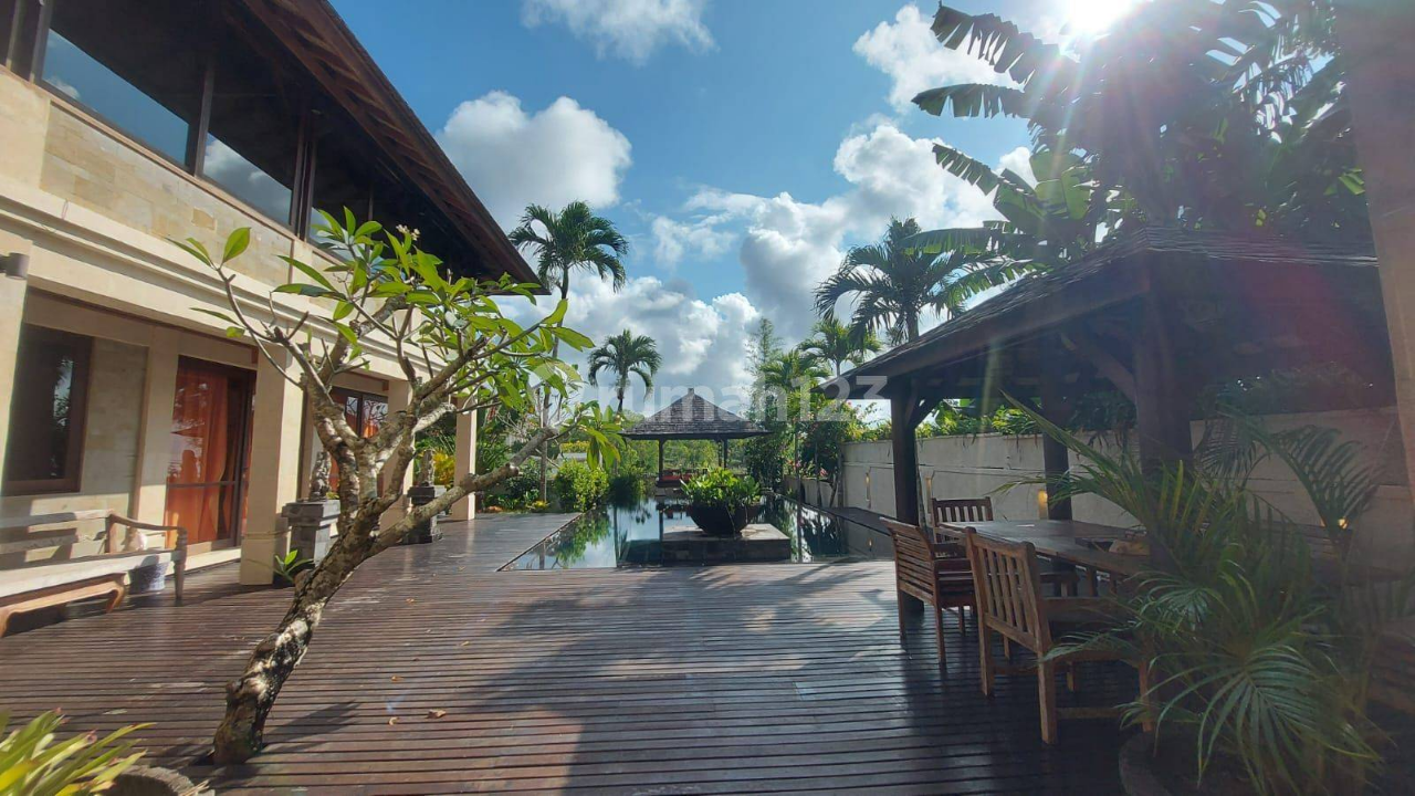 Luxurious 4-Bedroom Villa with Pool in Ungasan